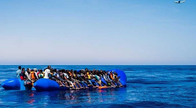 Llega a las Islas Canarias la primera embarcación de 2026, con 144 migrantes a bordo