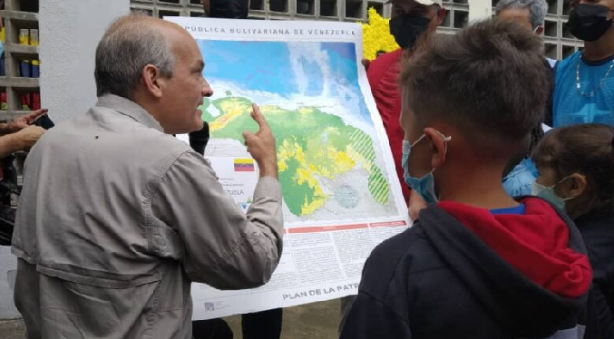 Venezuela lanza campaña en defensa de su territorio tras difusión de mapa alterado