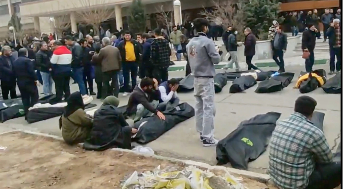 Cifra de muertos por protestas en Irán es de al menos 2.000, dicen activistas