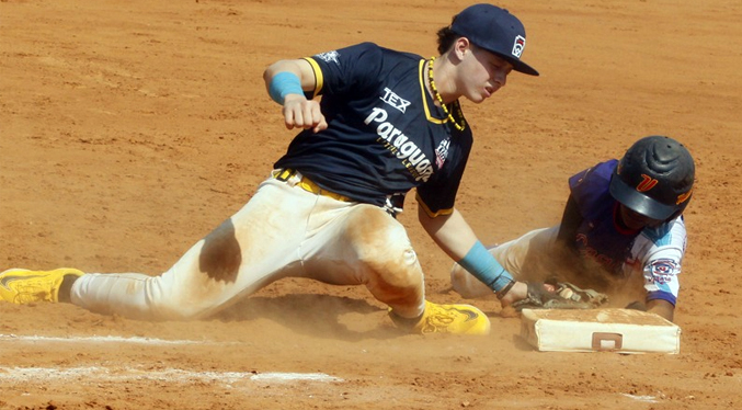 Al terreno para eliminatoria senior de Pequeñas Ligas