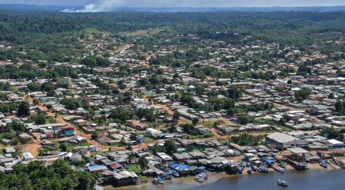 El auge petrolero brasileño suscita celos y debate en la Guayana Francesa