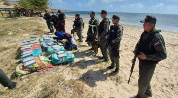 FANB incauta 380 kilos de cocaína en Castilletes