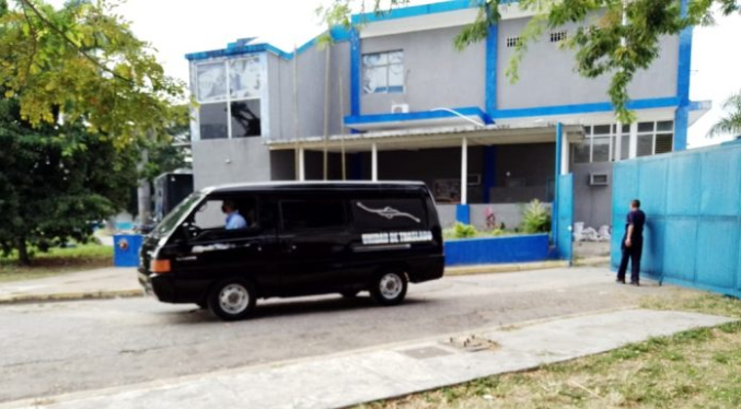 Un muerto y dos heridos tras siniestro en moto en Ocumare de la Costa