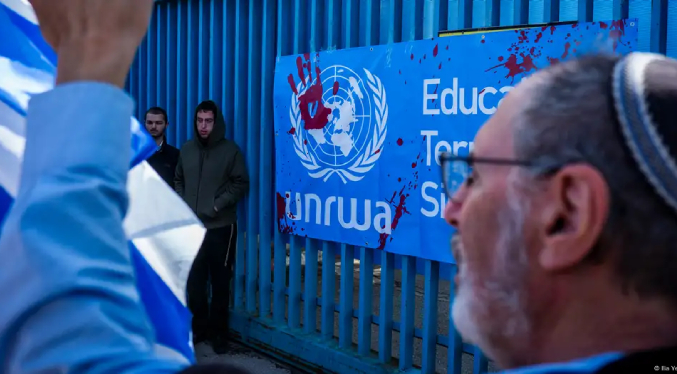 Israel empieza a demoler edificios de la UNRWA en Jerusalén