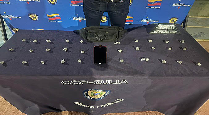 Lo capturan con 30 envoltorios de presunta marihuana en la avenida Fuerzas Armadas