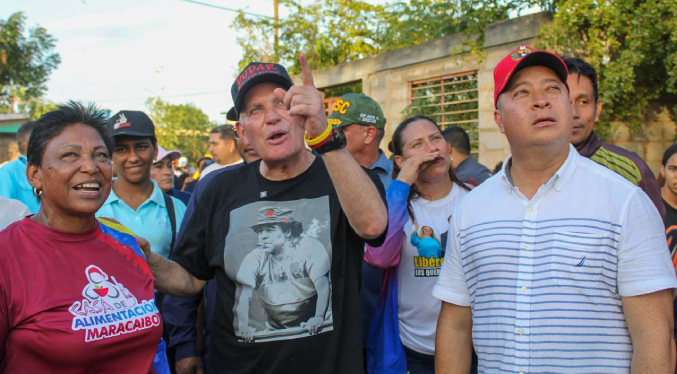 Alcaldía de Maracaibo y Corpoelec instalaron transformadores en Manuelita Sáenz y Ancón Bajo