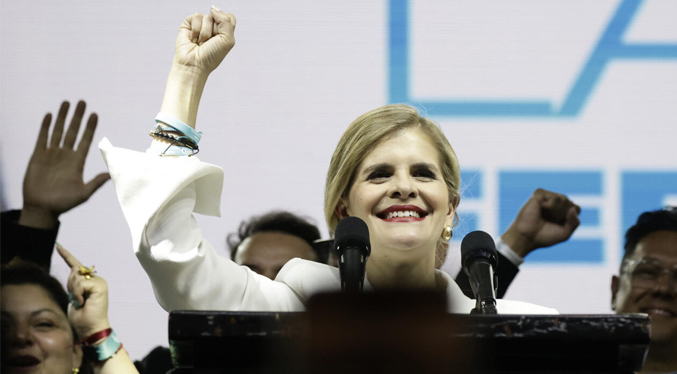 Costa Rica consolida giro a la derecha con Laura Fernández como presidenta