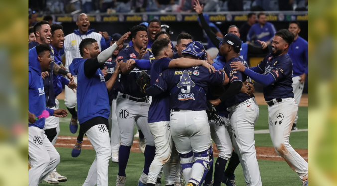 Presidenta Encargada Delcy Rodríguez felicita al Magallanes por su título 14 de la LVBP