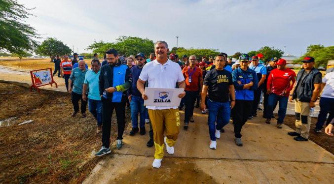 Gobernador Caldera supervisa trabajos de recuperación de ciclovía y patinódromo de Vereda del Lago II