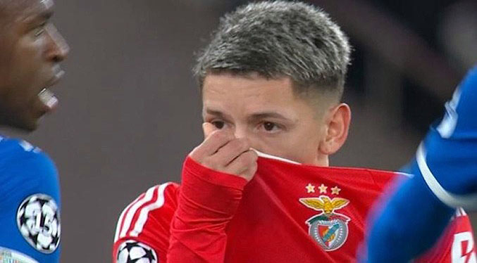 El Benfica desmiente que Prestianni haya reconocido el insulto racista a Vinicius