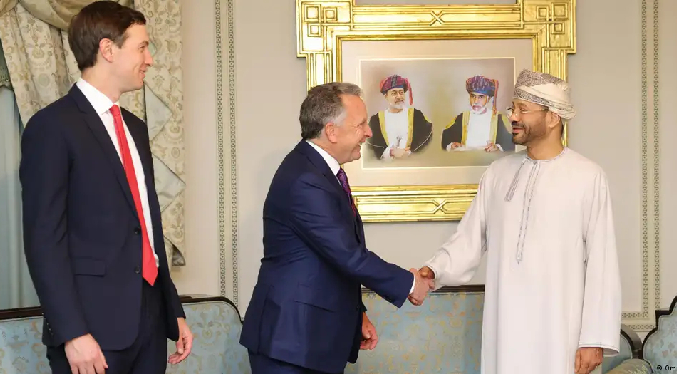 Estados Unidos anuncia nuevas sanciones petroleras a Irán