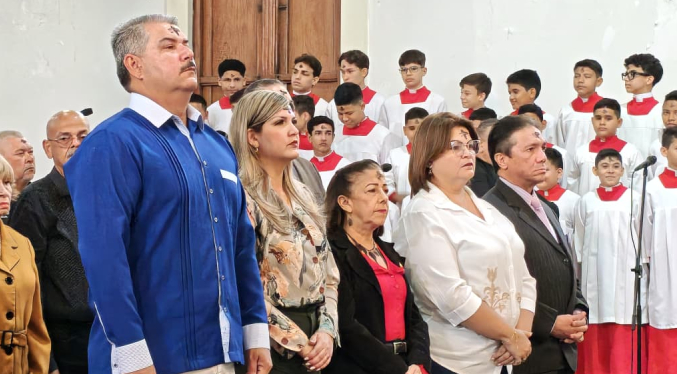 Autoridades participan en misa de Miércoles de Ceniza en Maracaibo