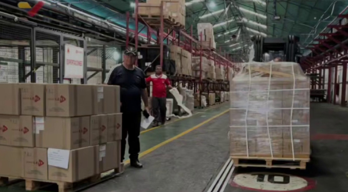 Llega cargamento de medicamentos de alto costo para pacientes con cáncer y trasplantados