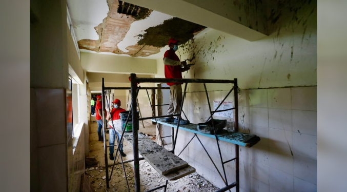 Gobernador Luis Caldera inicia trabajos de rehabilitación en el Hospital I San Rafael de Mara