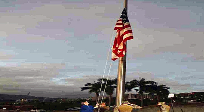 Embajada de EEUU iza bandera en Caracas después de siete años
