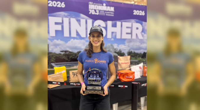 Triatleta venezolana triunfa en Brasil al lograr primer lugar en el Ironman