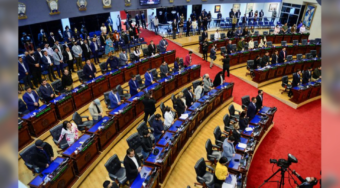 El Salvador aprueba la prisión perpetua para menores criminales