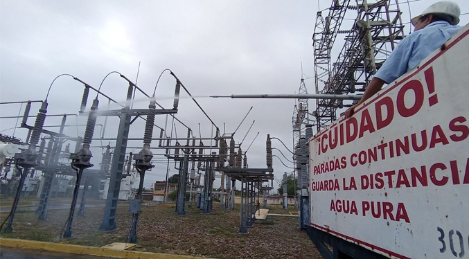 CORPOELEC aplica plan de lavado en subestaciones eléctricas zulianas