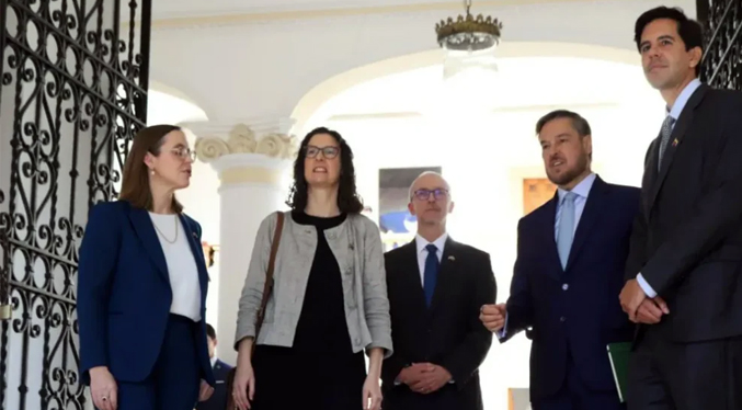 Cuerpo diplomático de Reino Unido realiza una visita productiva a Venezuela