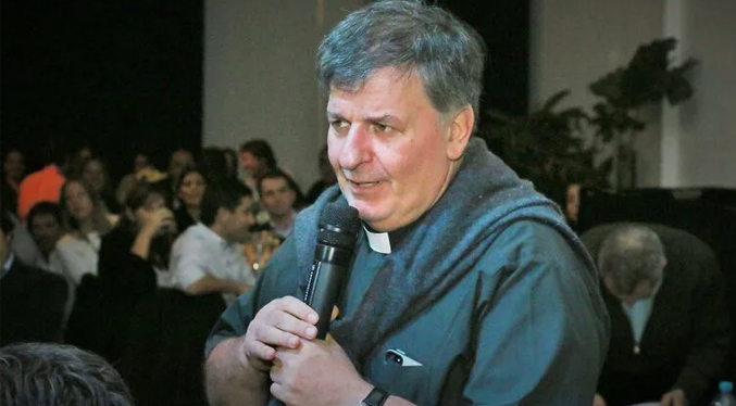 Sacerdote argentino queda apartado de toda actividad eclesiástica por abuso sexual