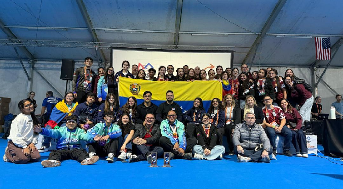 Tres colegios de Maracaibo obtienen premios en competencia internacional de robótica