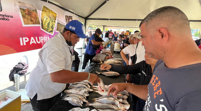 Alcaldía inicia la feria del pescado con 10 toneladas de diversos rubros