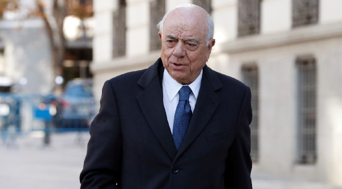 La Fiscalía de España pide 173 años de prisión para el expresidente del BBVA por espionaje