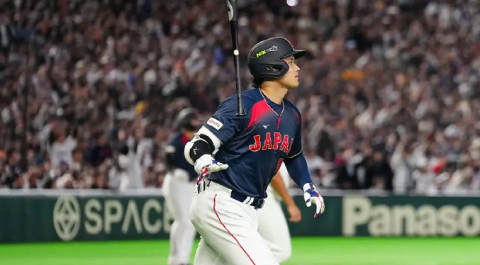 Ohtani rompe récord con la venta de su camisa con Japón