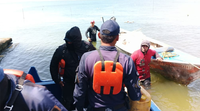 Rescatan una embarcación que estaba a la deriva en el Lago de Maracaibo