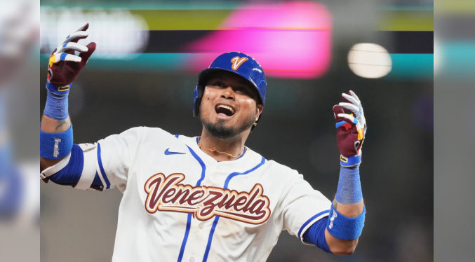 Con dos vuelacercas de Arráez, Venezuela aplasta a Israel en el Clásico Mundial