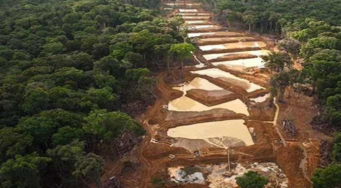 EEUU apunta ahora al sector minero de Venezuela, que planea reformar su legislación