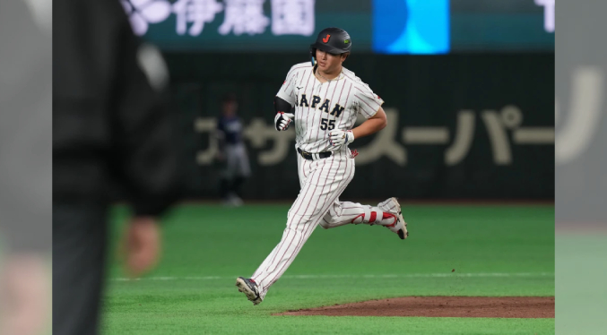 Japón anota 9 carreras en la octava y vence 9-0 a República Checa en el Clásico