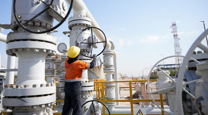 G7 listo para actuar «de forma urgente» para estabilizar los precios del petróleo