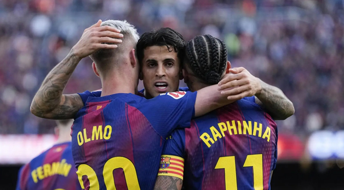 Raphinha y Cancelo votaron a favor de ganar LaLiga