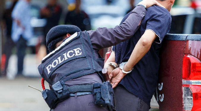 Dubái detiene a 21 personas por grabar y compartir imágenes de misiles sobre el emirato