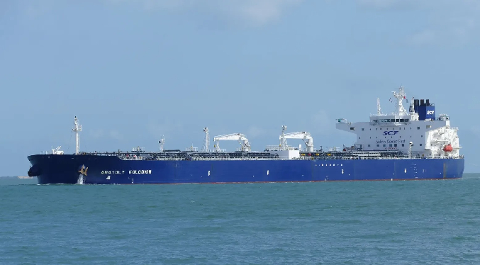 El Kremlin se felicita por la llegada de un petrolero ruso a Cuba