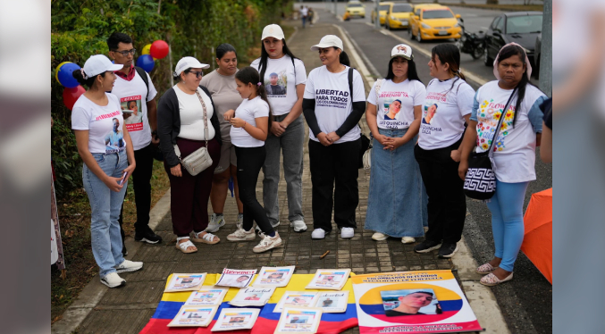 Cancelación de reunión presidencial frustra ilusión de familias de presos colombianos en Venezuela