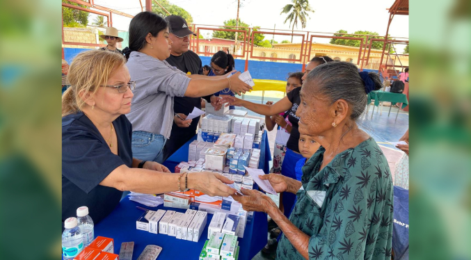Jornada de salud integral benefició a más de 700 personas en la comunidad Las Lomas del municipio Mara