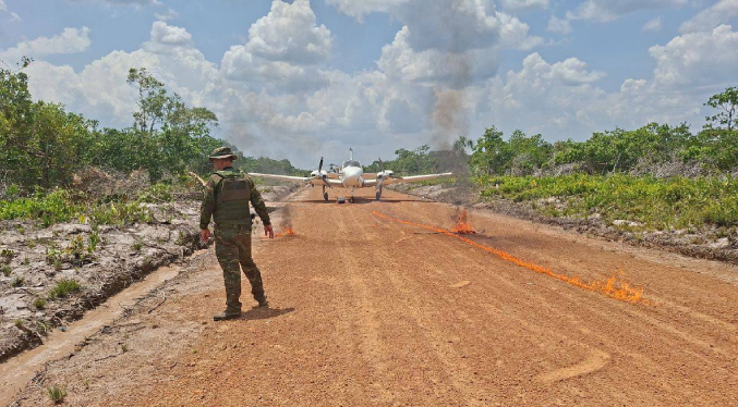 FANB neutraliza aeronave de grupos Tancol en Amazonas
