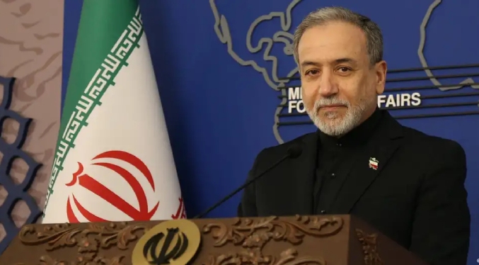 Líder supremo iraní no ha autorizado negociación con EEUU