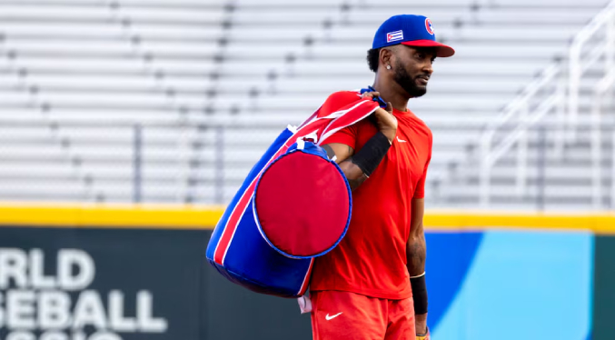 Cubano Alexei Ramírez dio positivo por cuatro tipos de esteroides en el Clásico Mundial de Béisbol