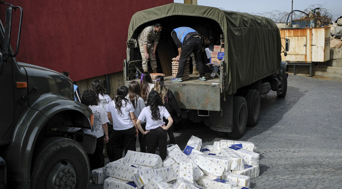 Entra a Irán por vía terrestre un cargamento internacional de ayuda humanitaria
