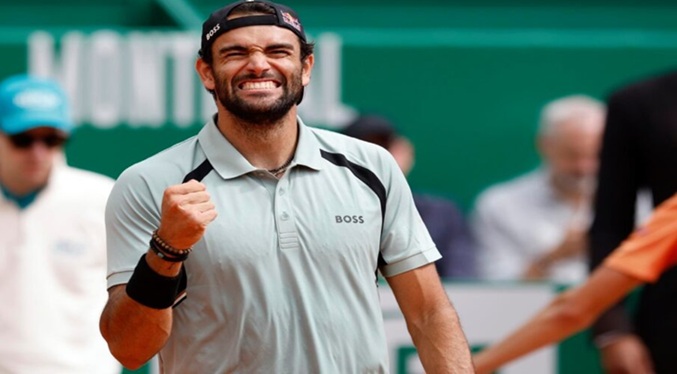 Berrettini sorprende a Medvedev en Montecarlo y lo elimina con un doble 6-0
