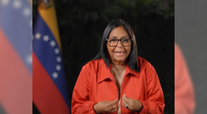 Ejecutivo ofrece balance de 100 días con énfasis en crecimiento y paz