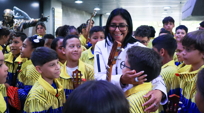 Ejecutivo Nacional instruye que el programa musical Cambur Pintón llegue a todas las escuelas