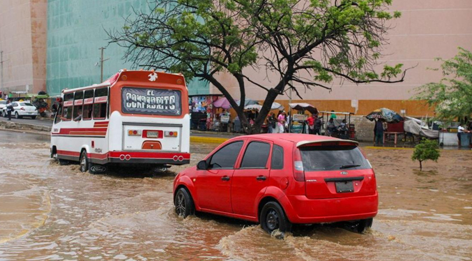 Director PC municipal: Lluvia torrencial de tres horas en Maracaibo acumuló el agua de un mes