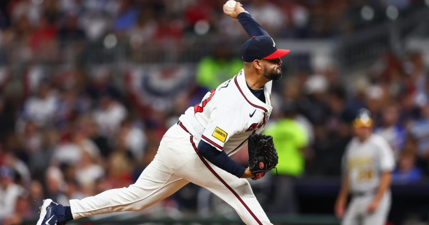 Martín Pérez no logra derrotar a los Guardianes