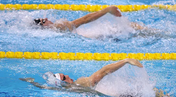 Comisario Europeo ve un grave error la admisión de rusos y bielorrusos por World Aquatics