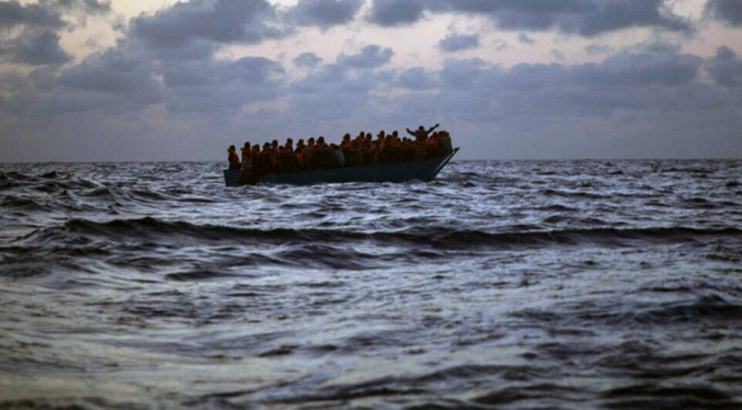 Mueren 17 migrantes somalíes al naufragar una embarcación en aguas entre Argelia y España