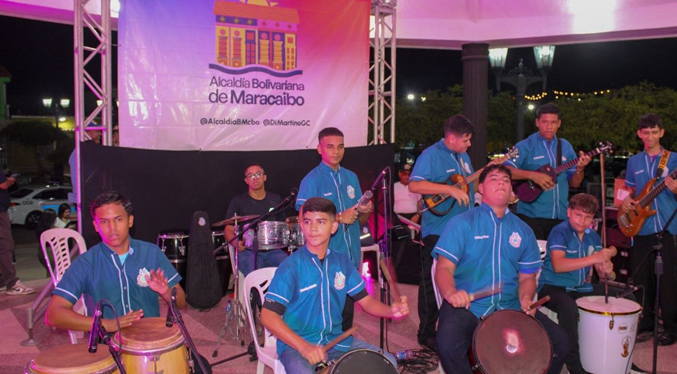 Maracaibo celebra la identidad con Vive la Retreta en Santa Lucía